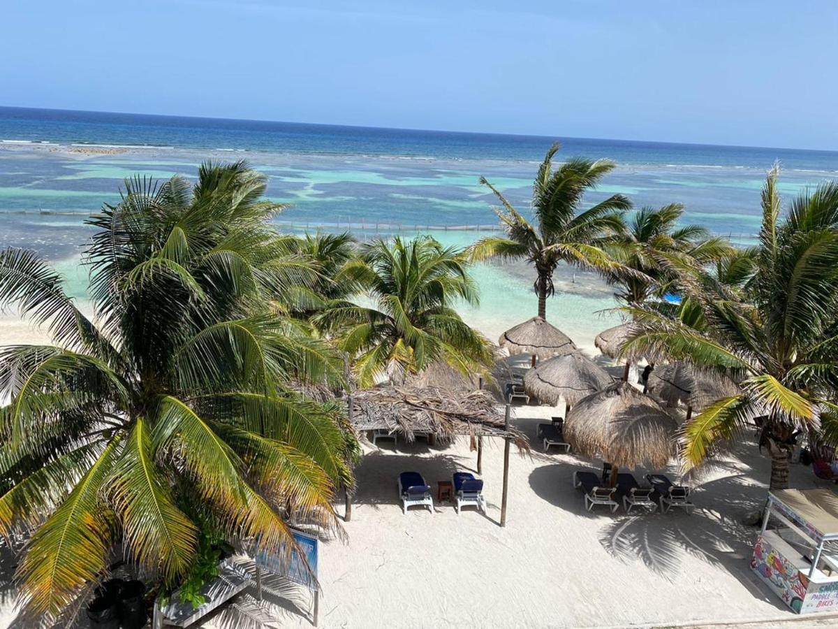 Hotel Blue Reef Frente Al Mar Mahahual Bagian luar foto