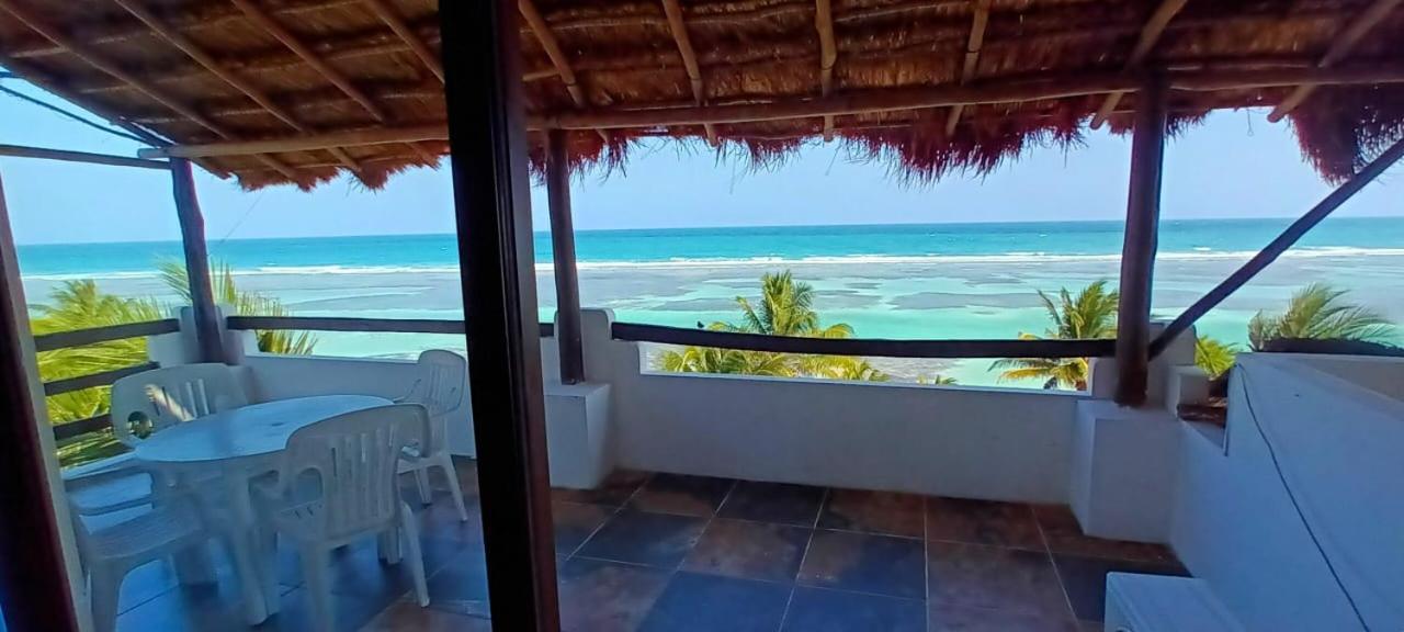 Hotel Blue Reef Frente Al Mar Mahahual Bagian luar foto