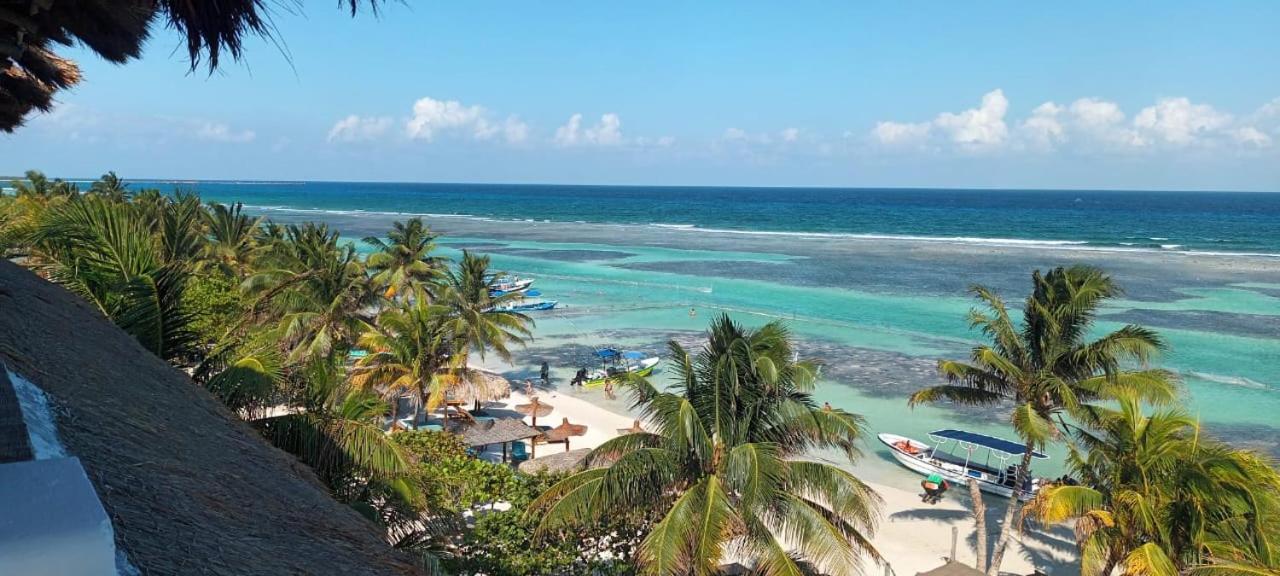 Hotel Blue Reef Frente Al Mar Mahahual Bagian luar foto