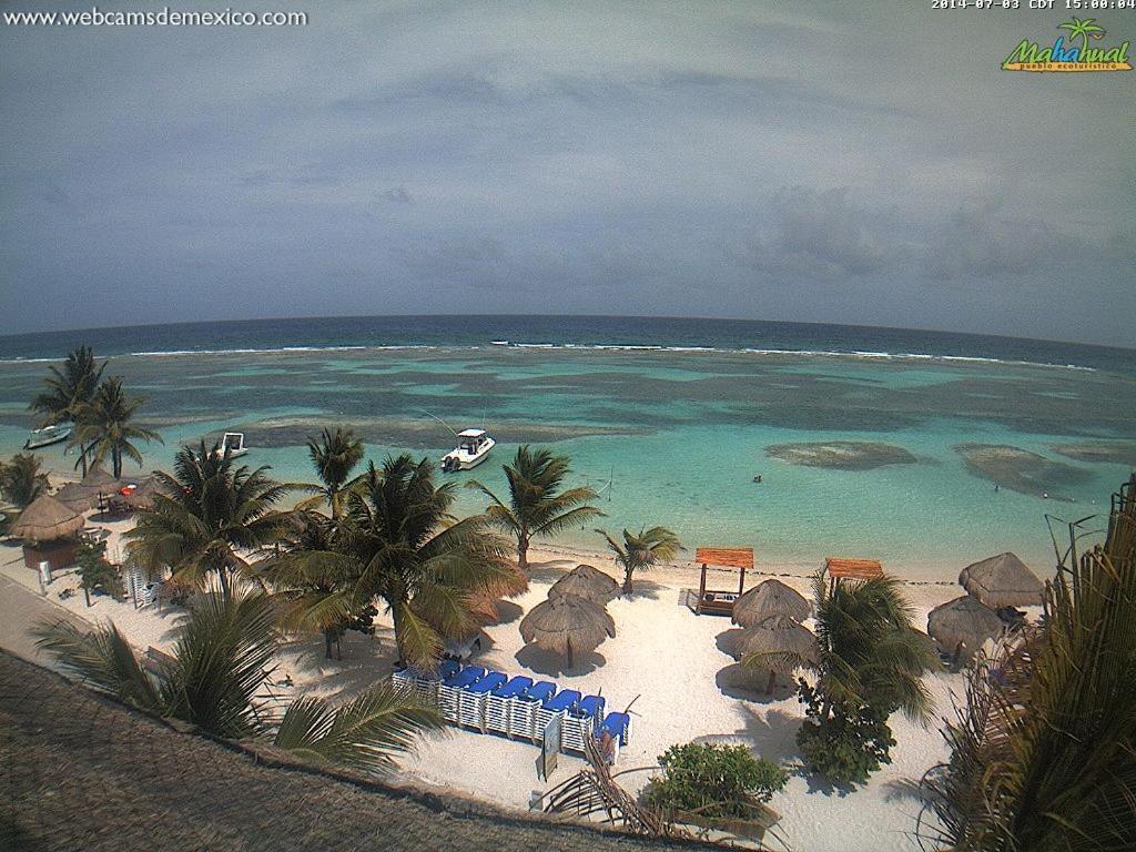 Hotel Blue Reef Frente Al Mar Mahahual Bagian luar foto
