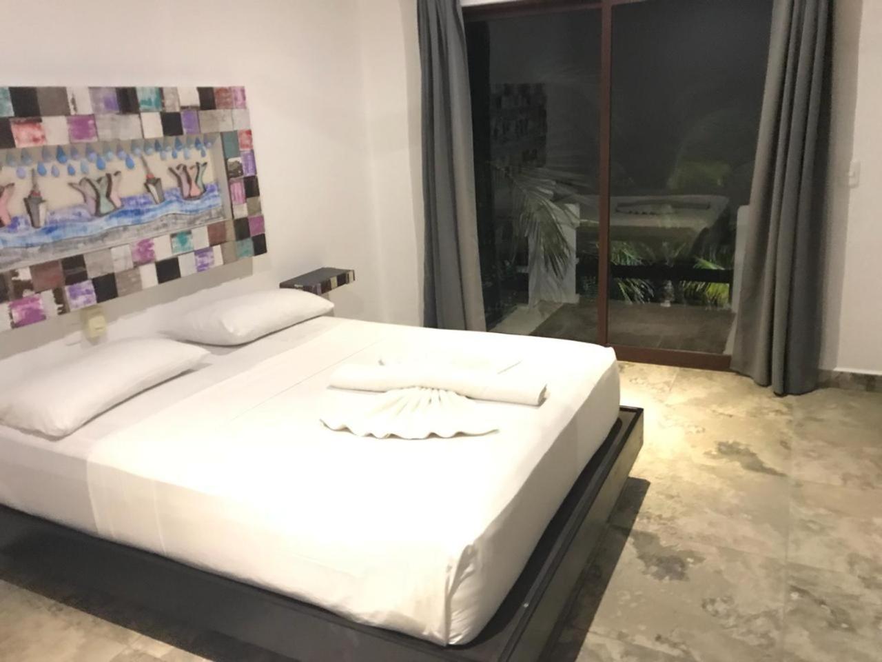 Hotel Blue Reef Frente Al Mar Mahahual Bagian luar foto