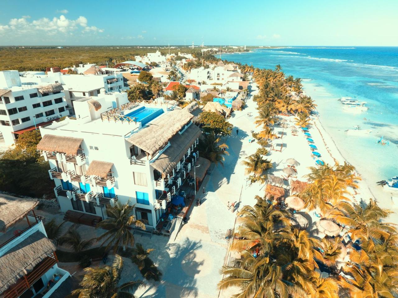 Hotel Blue Reef Frente Al Mar Mahahual Bagian luar foto