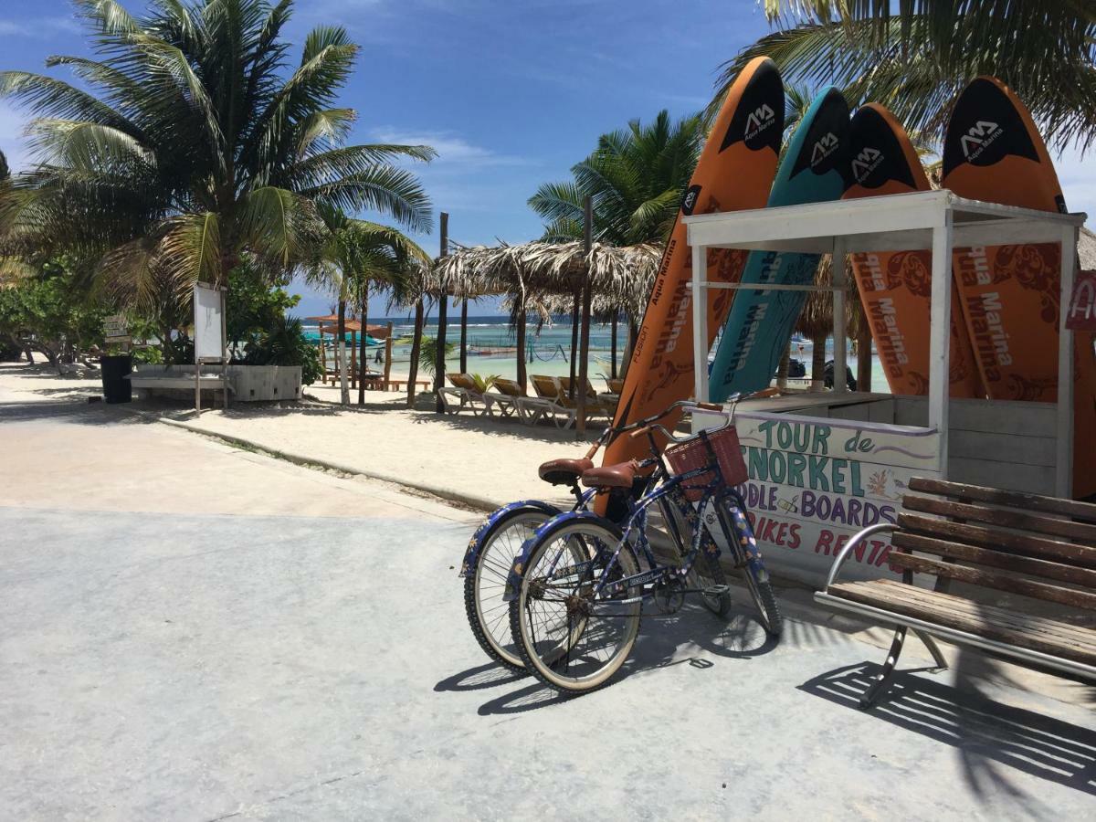 Hotel Blue Reef Frente Al Mar Mahahual Bagian luar foto